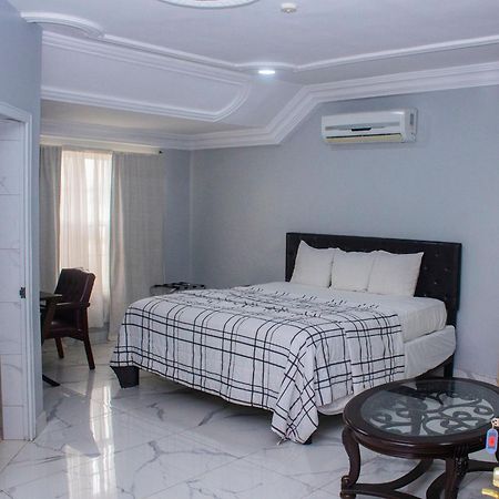 Adonai Hotel Tema Bagian luar foto