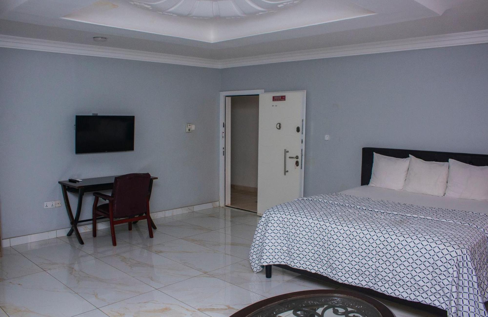 Adonai Hotel Tema Bagian luar foto